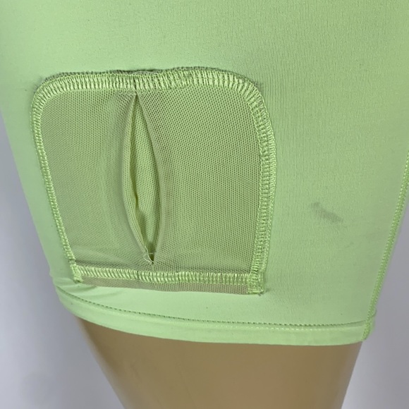 Lululemon women’s pace setter skirt size 4 Tall - Picture 12 of 12